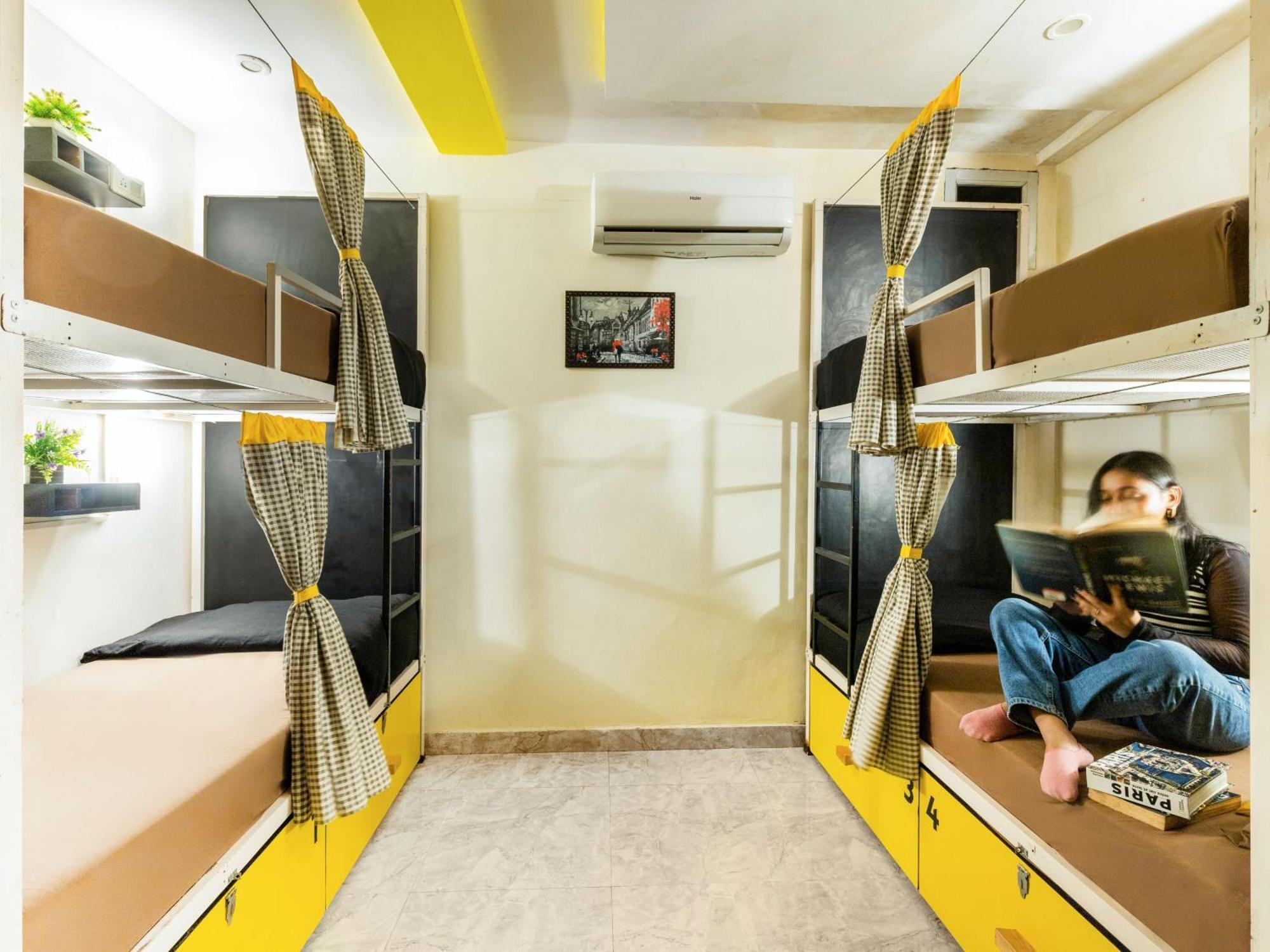 The Hosteller Agra Агра Номер фото